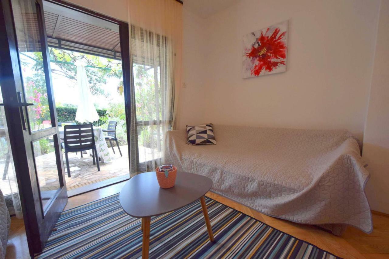 Apartments Jadanec Malinska Zewnętrze zdjęcie
