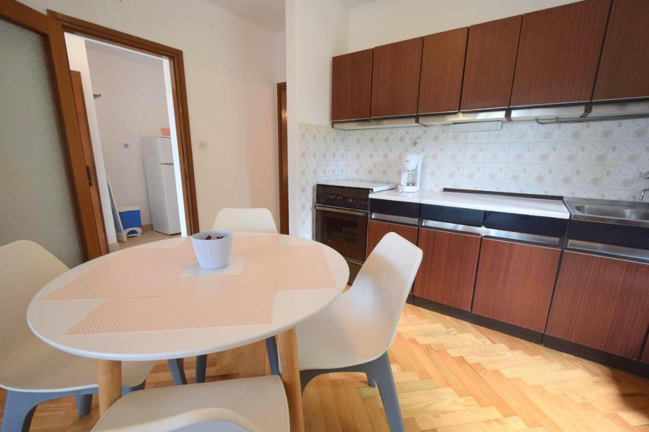 Apartments Jadanec Malinska Zewnętrze zdjęcie