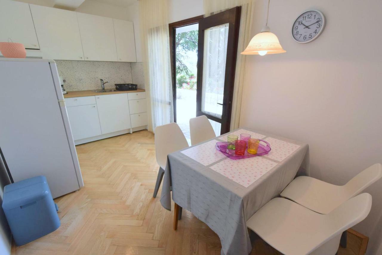 Apartments Jadanec Malinska Zewnętrze zdjęcie