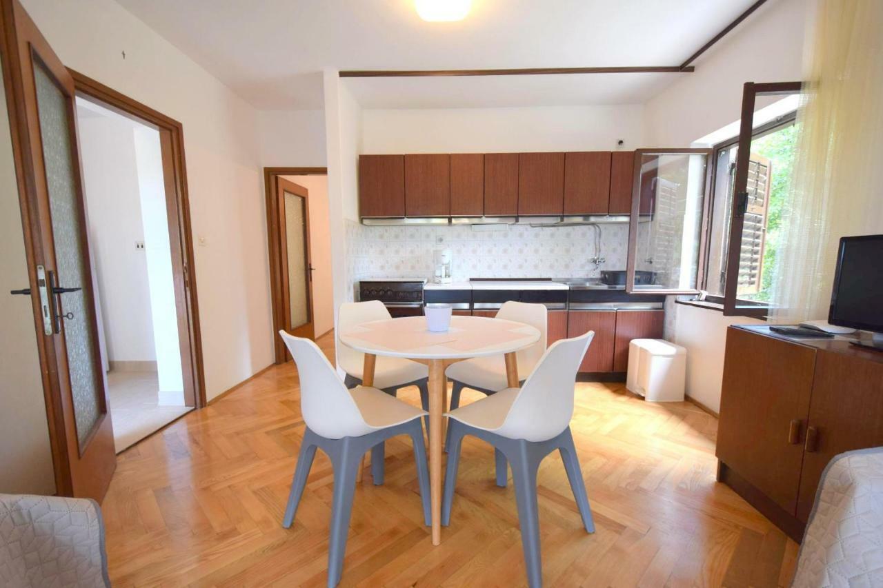 Apartments Jadanec Malinska Zewnętrze zdjęcie